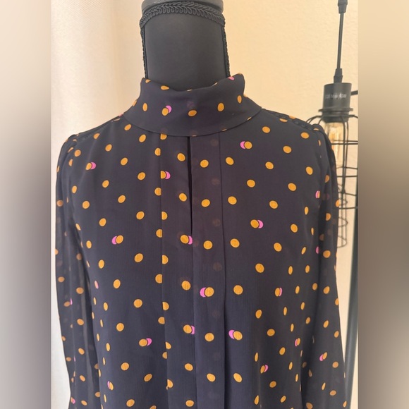 Ann Taylor Navy Tan Polka Dot Blouse XS Petite | Classic Print Work Top - Picture 5 of 9